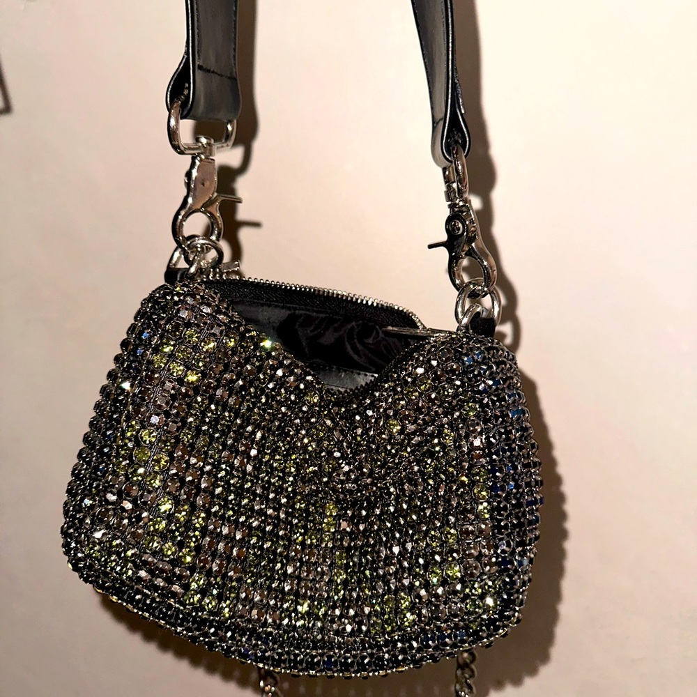 Evening purse/crossbody
Crossbody, rhinestonetone, wide shoulder strap